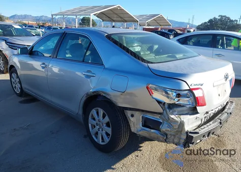 2007 Toyota Camry Xle z USA, uszkodzony, nr VIN 4T1BE46K77U084908